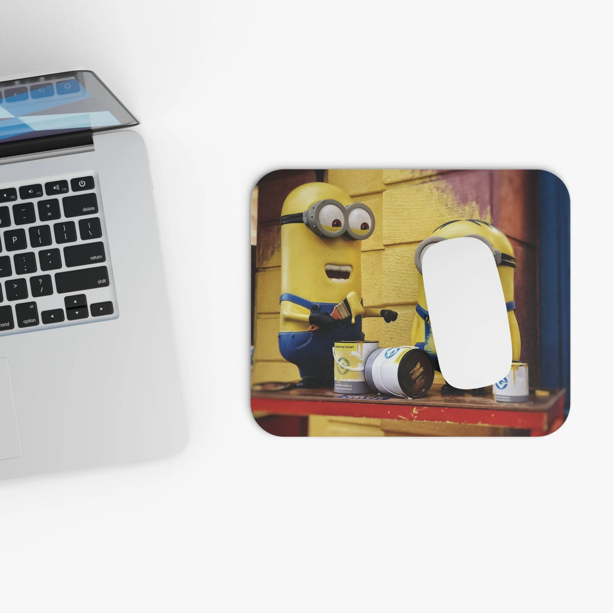 Minions - Let's Paint the Wall: Printed Mouse Pad