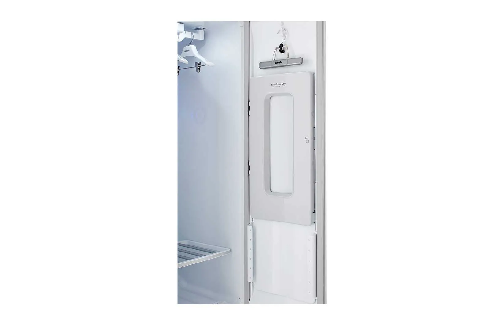 S3WFBN LG Styler® Smart wi-fi Enabled Steam Closet with TrueSteam® Technology and Exclusive Moving Hangers